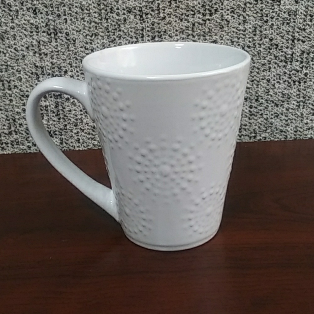 2/$15 NWOT Coffee Cup - Picture 2 of 5
